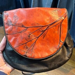 Elegant C.L. Whiting Collection Black and Orange Leather Women's Bag